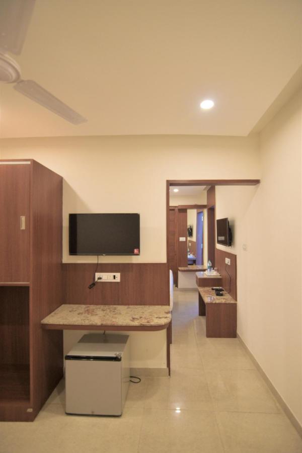 Hotel Dasya - Formerly Nice Stay The Business Hotel Bangalore Luaran gambar